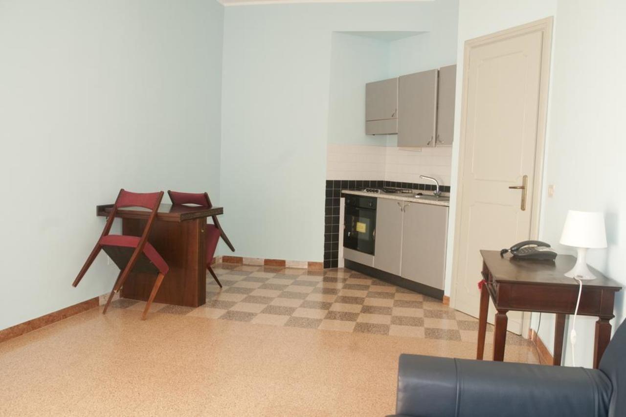 טרצ'ינה Residence Riva Gaia מראה חיצוני תמונה