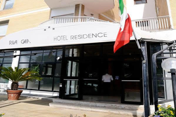 טרצ'ינה Residence Riva Gaia מראה חיצוני תמונה